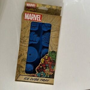 Marvel Comics Heroes Silicone Ice Cube Tray Mold - Iron Man Hulk Captain America